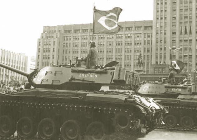 O "golpe" de 1964 foi justificado? Uma nova abordagem histórica.