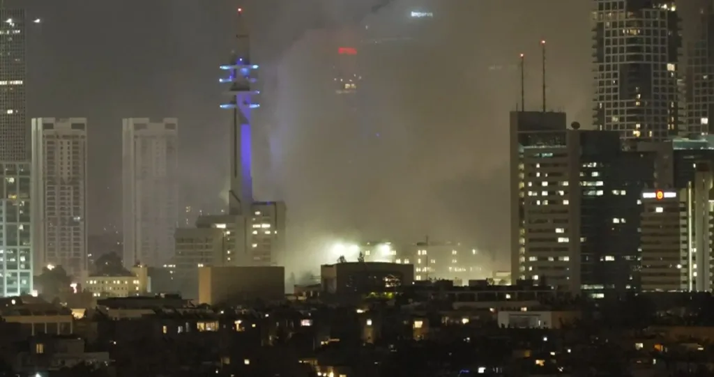 Irã anuncia “décima onda” de mísseis contra Tel Aviv, Haifa e Jerusalém Oriental