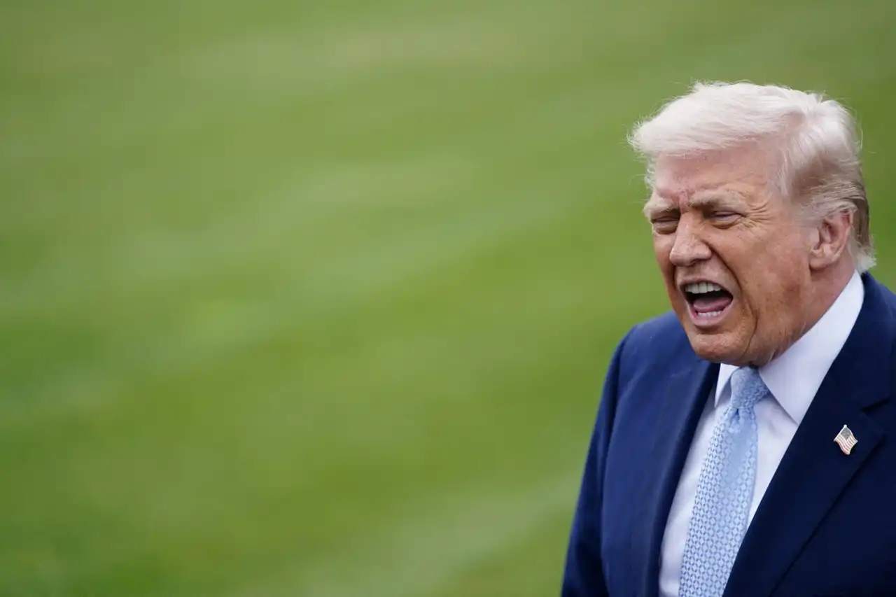 Irã desmente Trump e nega negociações; recuo dos EUA expõe presidente em momento delicado