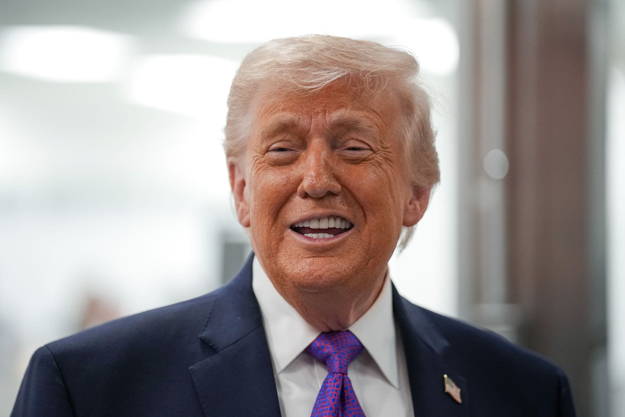 Trump sobe o tom contra o Irã, mas discurso apocalíptico pode esconder mais um blefe calculado