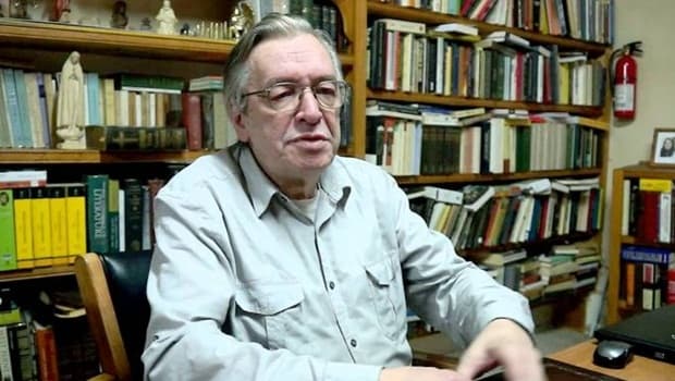 Ou se é católico, ou se é olavista: o esoterismo gnóstico de Olavo de Carvalho em O Jardim das Aflições
